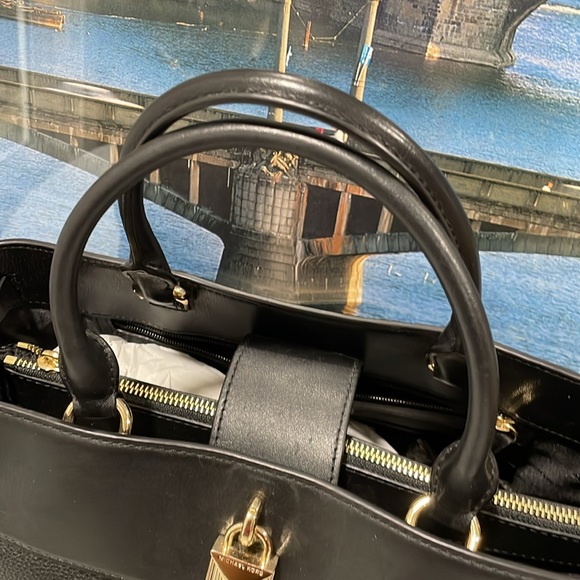 Michael Kors Satchel - Picture 3 of 6